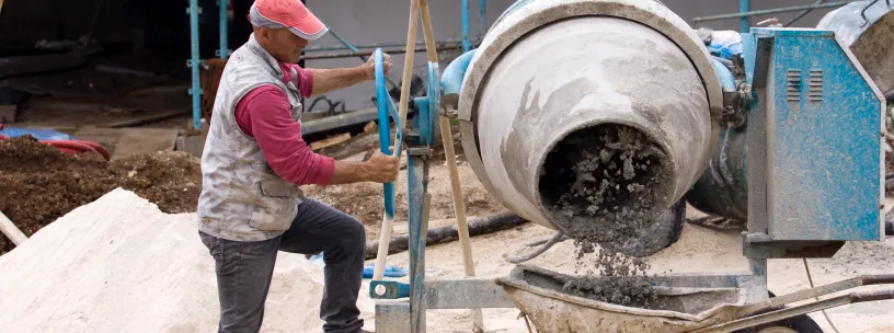 Aprenda agora como utilizar uma betoneira! | Casa do Construtor - Aluguel de equipamentos