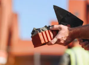 4 materiais baratos para você usar em uma construção e reforma  Casa do Construtor - Aluguel de equipamentos