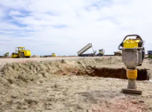 Como executar compactação de solo com eficiência | Casa do Construtor - Aluguel de equipamentos