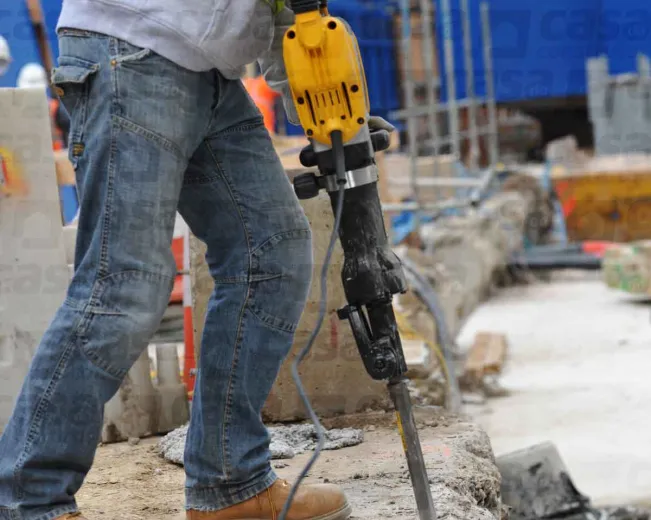 Aluguel de Martelo Demolidor Leve 13kg